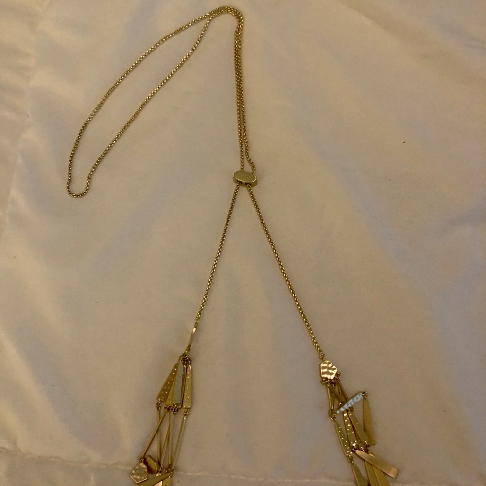AUTHENTIC Kendra Scott necklace